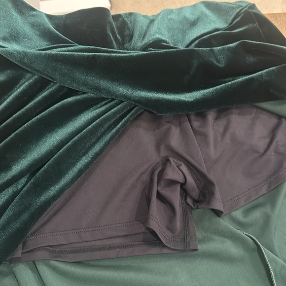 Halara High Waisted High Low Crossover Velvet Maxi Party Skirt Size Medium - Picture 14 of 14